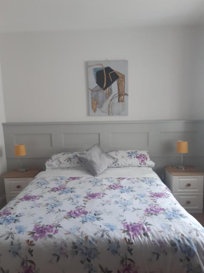 Green Acres Guesthouse- Accommodation Only Lower Coolcorcoran Eksteriør billede