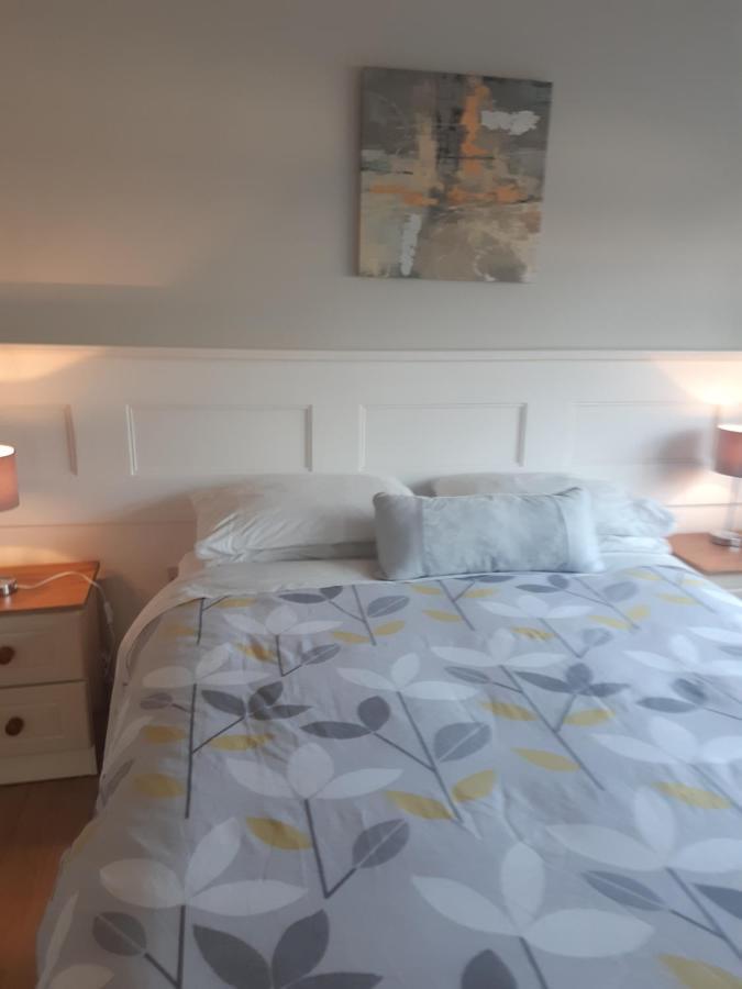 Green Acres Guesthouse- Accommodation Only Lower Coolcorcoran Eksteriør billede