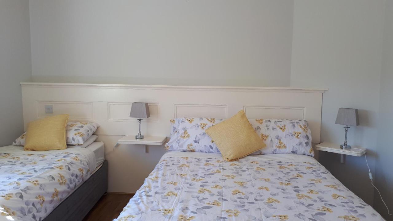 Green Acres Guesthouse- Accommodation Only Lower Coolcorcoran Eksteriør billede
